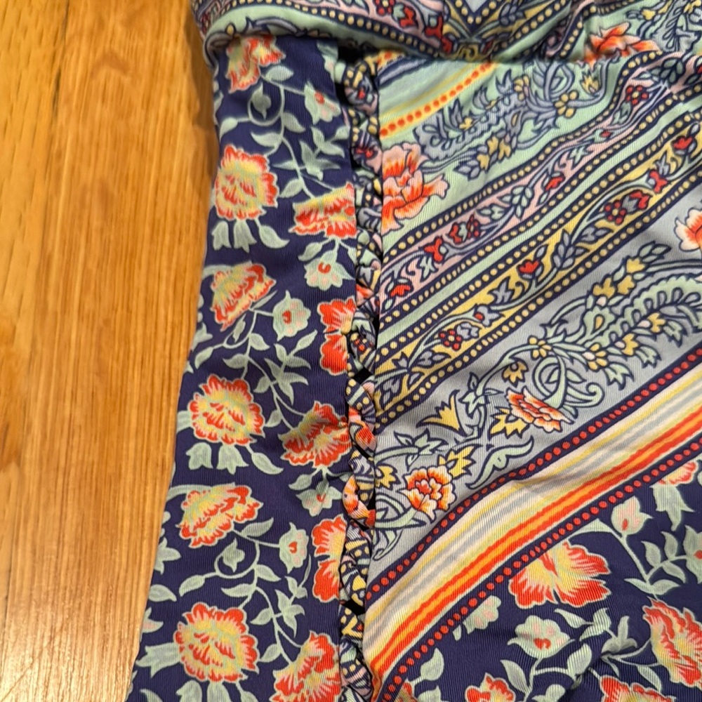 Jessica Simpson Multicolor Patterned Swimsuit - Picture 3 of 5
